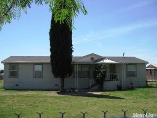 712 Clausen Rd, Turlock CA  95380-9778 exterior