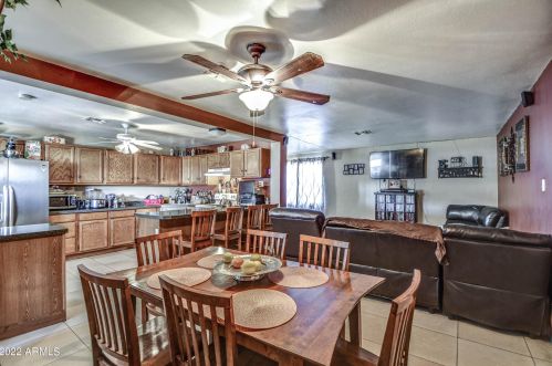 5307 Camelback Rd, Phoenix AZ 85033-1534 exterior