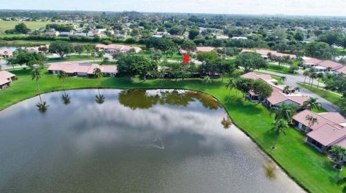 5655 Parkwalk Cir, Boynton Beach FL 33472-2314 exterior