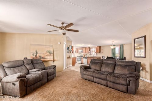 8806 Alice Vail Ln, Tucson AZ  85736-1817 exterior