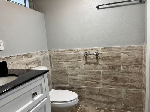 2334 19 St, Milwaukee WI 53215-3006 exterior