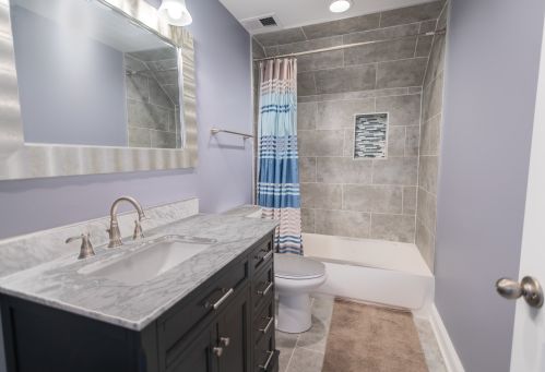 3322 Berteau Ave, Chicago IL 60618-2305 exterior