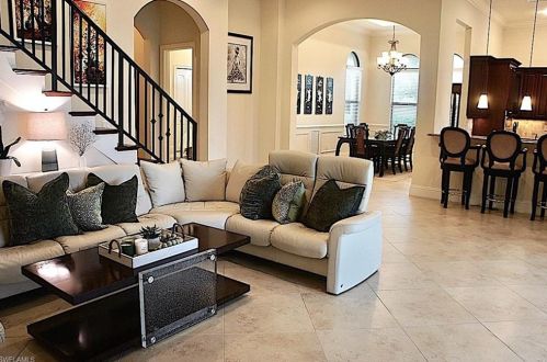 2832 Coco Lk Dr, Naples FL 34105-4514 exterior