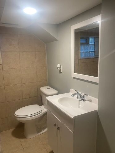 9524 Ln Salle St, Chicago IL 60628-5506 exterior