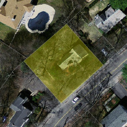 565 Chestnut St, Newton MA 02468-1225 aerial view