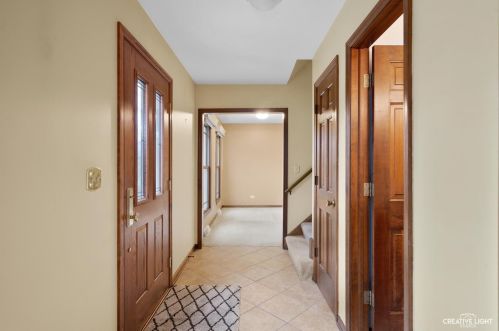 1713 Harris Ln, Naperville IL 60565-2753 exterior