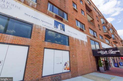 200 Lombard St, Philadelphia PA 19147-1605 exterior