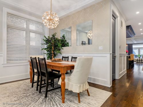 1350 Oakley Blvd, Chicago IL 60622-1848 exterior