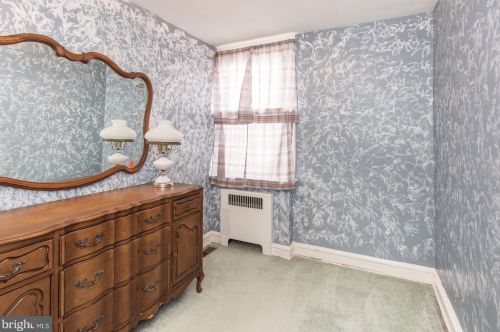 4030 Bleigh Ave, Philadelphia PA 19111-3617 exterior