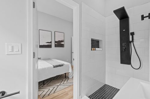 373 Main St, Pittsburgh PA  15201-1153 exterior