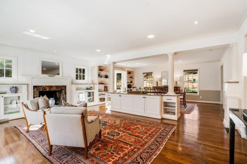 1129 Mason Wood Dr, Atlanta GA 30329-3803 exterior