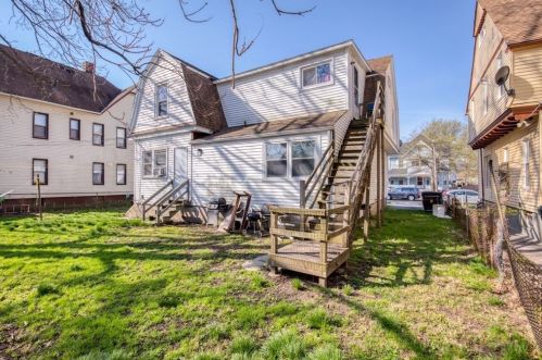 1603 Dwight St, Springfield MA 01107-1817 exterior