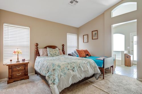 944 Morelos St, Chandler AZ 85226-4987 exterior