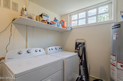 7819 17th Ave, Phoenix AZ  85021-7011 exterior