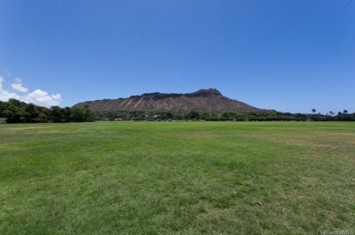 1911 Kalakaua Ave, Honolulu HI 96815-1826 exterior