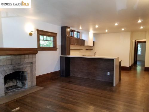 2631 Regent St, Berkeley CA 94705-2111 exterior