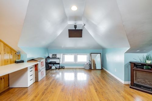 19 Bonner St, Chicopee MA 01013-1127 exterior