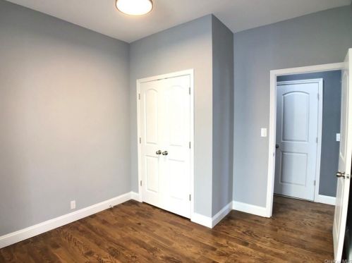 1837 Victor St, Bronx NY 10462-3509 exterior