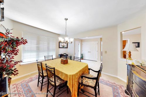 1 Abercorn Ct, Jackson Twp, NJ 08527-3966