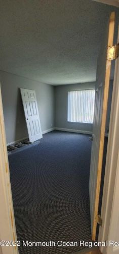 66 Greenwood Dr, East Freehold NJ 07728-4012 exterior