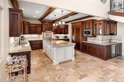 39625 Calle Cabernet, Temecula CA 92591-4005 exterior