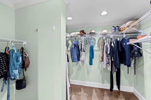 875 Kings Ct, Atlanta GA 30306-3431 exterior