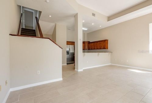 9517 Citrus Glen Pl, Tampa FL  33618-4032 exterior