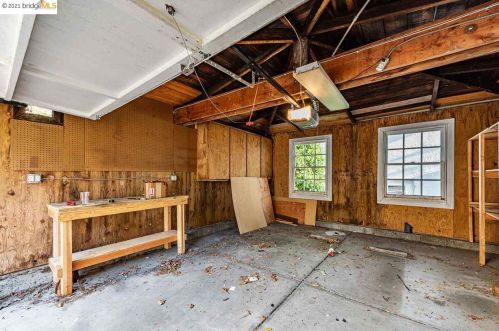 615 Arlington Ave, Berkeley CA 94707-1039 exterior