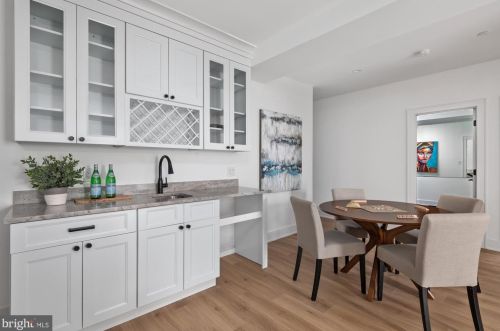 5805 Beech Ave, Bethesda MD  20817-3407 exterior