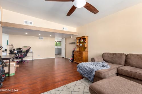 7802 Elida St, Tucson AZ  85715-5009 exterior