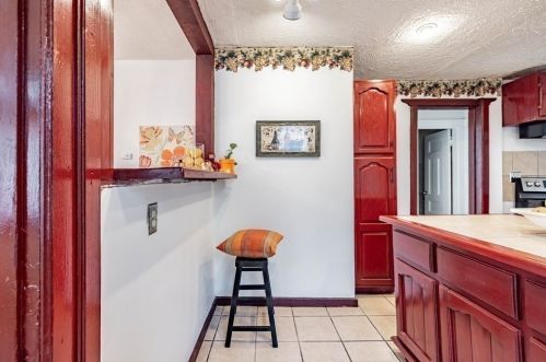 99 Euclid Ave, Springfield MA 01108-1725 exterior