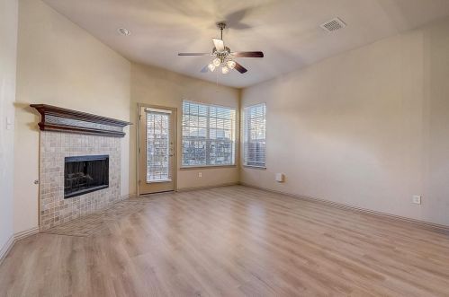 3013 Bans Crown Blvd, Frisco TX 75056-5850 exterior