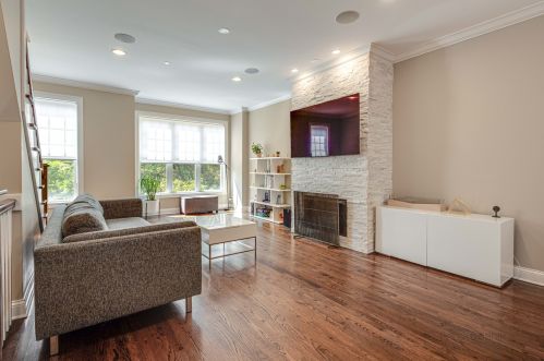 3455 Whipple St, Chicago IL 60655-2303 exterior