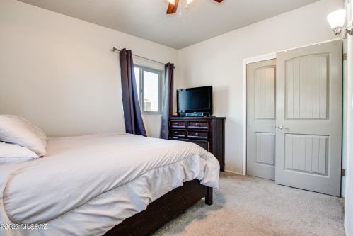 6457 Calle Cappela, Tucson AZ  85710-5303 exterior