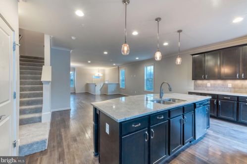 22559 Clarksburg Rd, Clarksburg MD 20871-9486 exterior