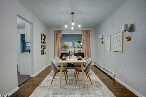 15 Normandy Cir, Hopatcong NJ  07843-1840 exterior