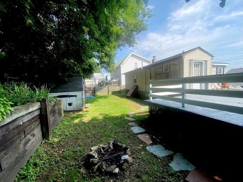 390 Bridle Path, Worcester MA  01604-1353 exterior