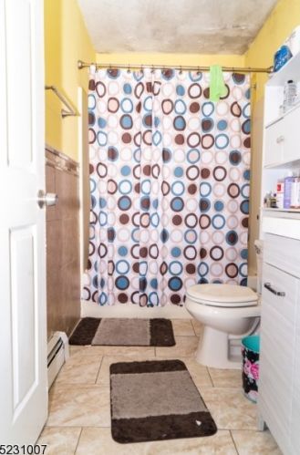 23 Holsman St, Paterson NJ 07522-1740 exterior