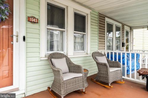 1043 Park Ave, Trenton, NJ 08610-4634