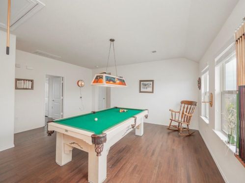 5629 Emma Thompson Way, Austin TX 78747-1711 exterior