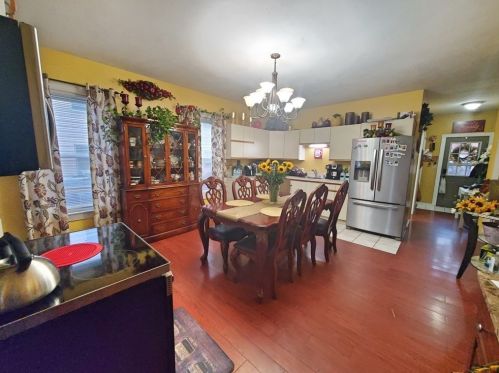 7 Dorrance St, Worcester MA 01610-2306 exterior