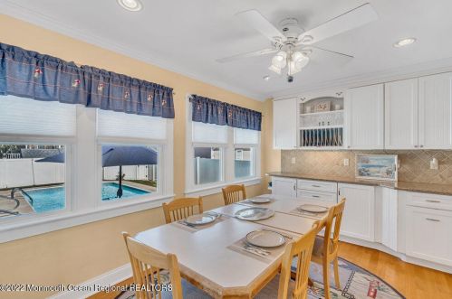 403 New York Ave, Point Pleasant Beach NJ 08742-3338 exterior