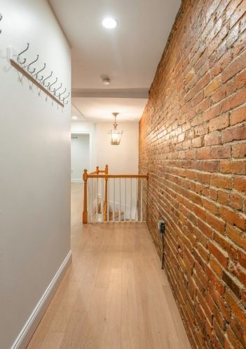 11 Dartmouth St, Boston MA exterior