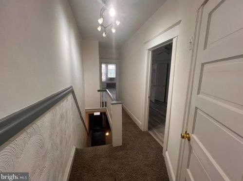 2969 Aramingo Ave, Philadelphia PA 19134-4404 exterior