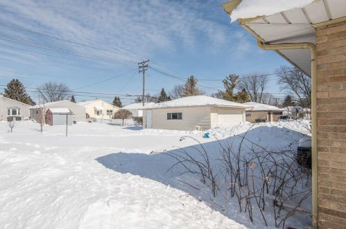 5640 Allerton Ave, Milwaukee WI 53221-2155 exterior