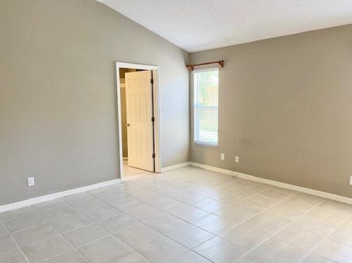 2166 Gemini Ln, Fort Pierce, FL 34984-4355