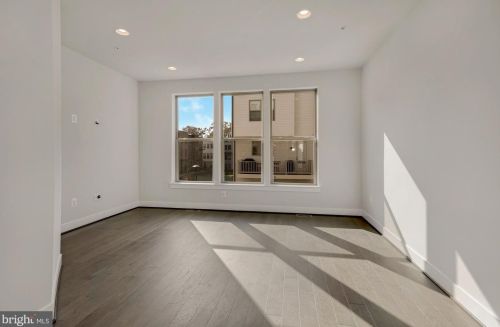 5134 Randolph Rd, Rockville MD 20852-2242 exterior