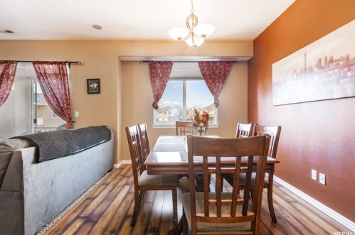 7381 Brittany Town Dr, Taylorsville UT 84084-4609 exterior