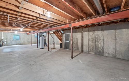 1788 Woodhaven Dr, Bull Valley IL 60014-1940 exterior