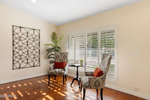 11641 23rd St, Phoenix AZ 85028-1705 exterior